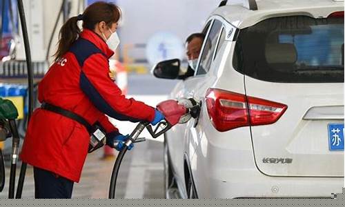 乡镇汽油价格调整-2021汽油调价窗口时间表